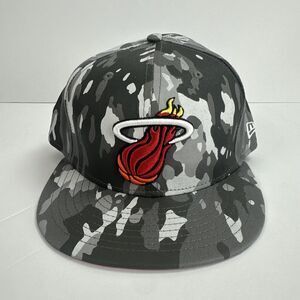 NEW ERA 59FIFTY FITTED MIAMI HEAT CAMO HAT SIZE 7-1/8 CAP‎ 5950 HWC